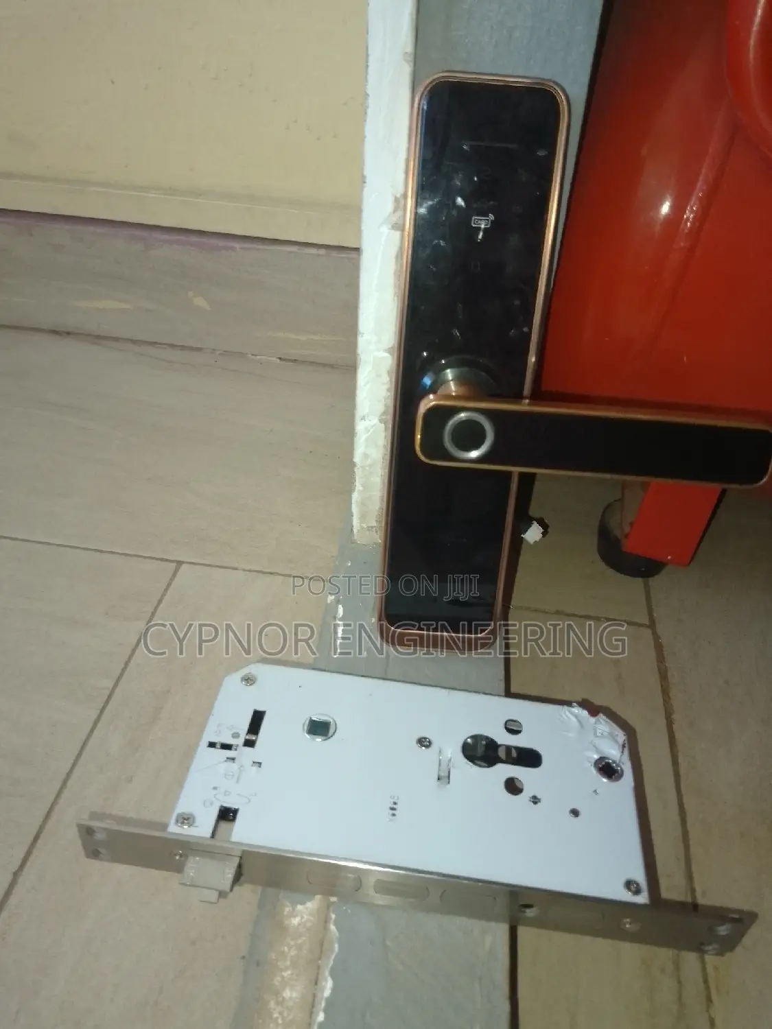 Study Room Lock: Biometric Entry, RFID Enabled