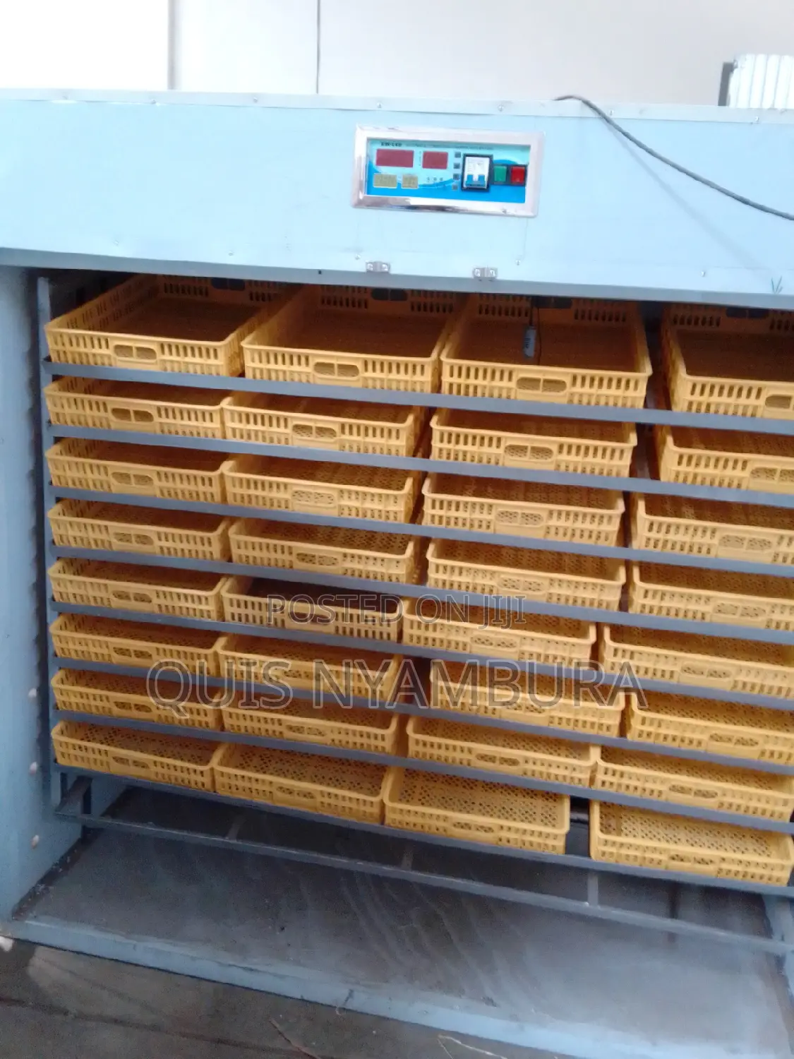 Incubator 3168 Automatic Incubator