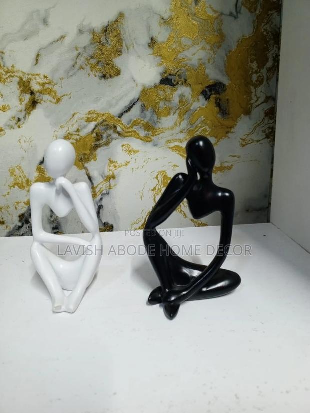 Thinking Man Statues - thumbnail 2