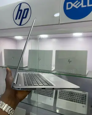 Laptop HP EliteBook Folio 1040 G3 8GB Intel Core I5 HDD+SSD 256GB
