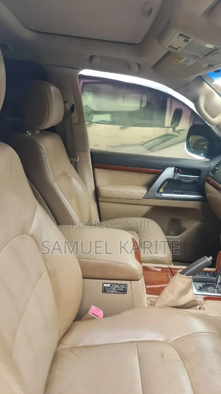 Toyota Land Cruiser 2011 Gold