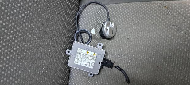 Honda Headlight Ballast Computer Controller - thumbnail 2