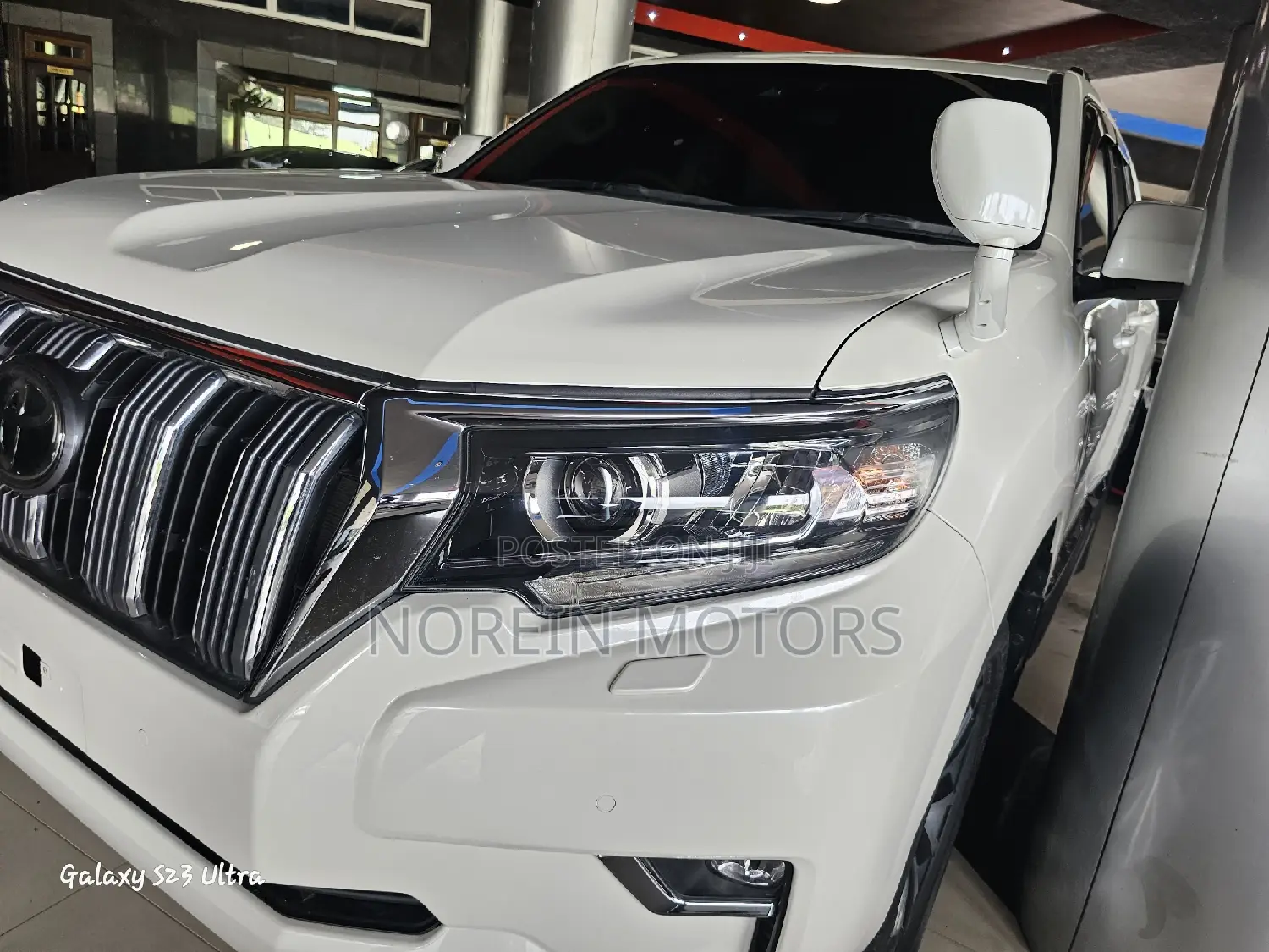Toyota Land Cruiser Prado 2018 White