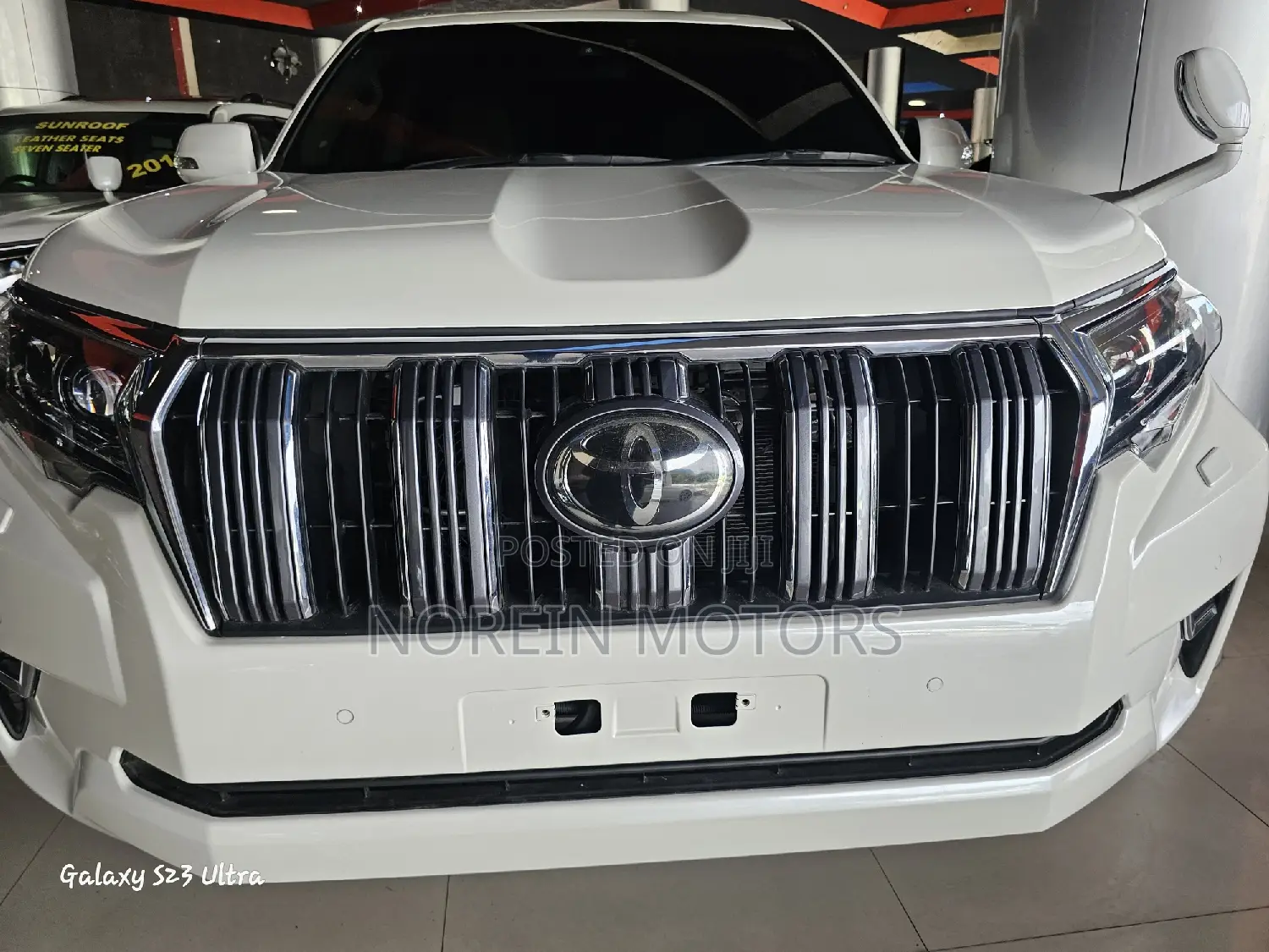 Toyota Land Cruiser Prado 2018 White
