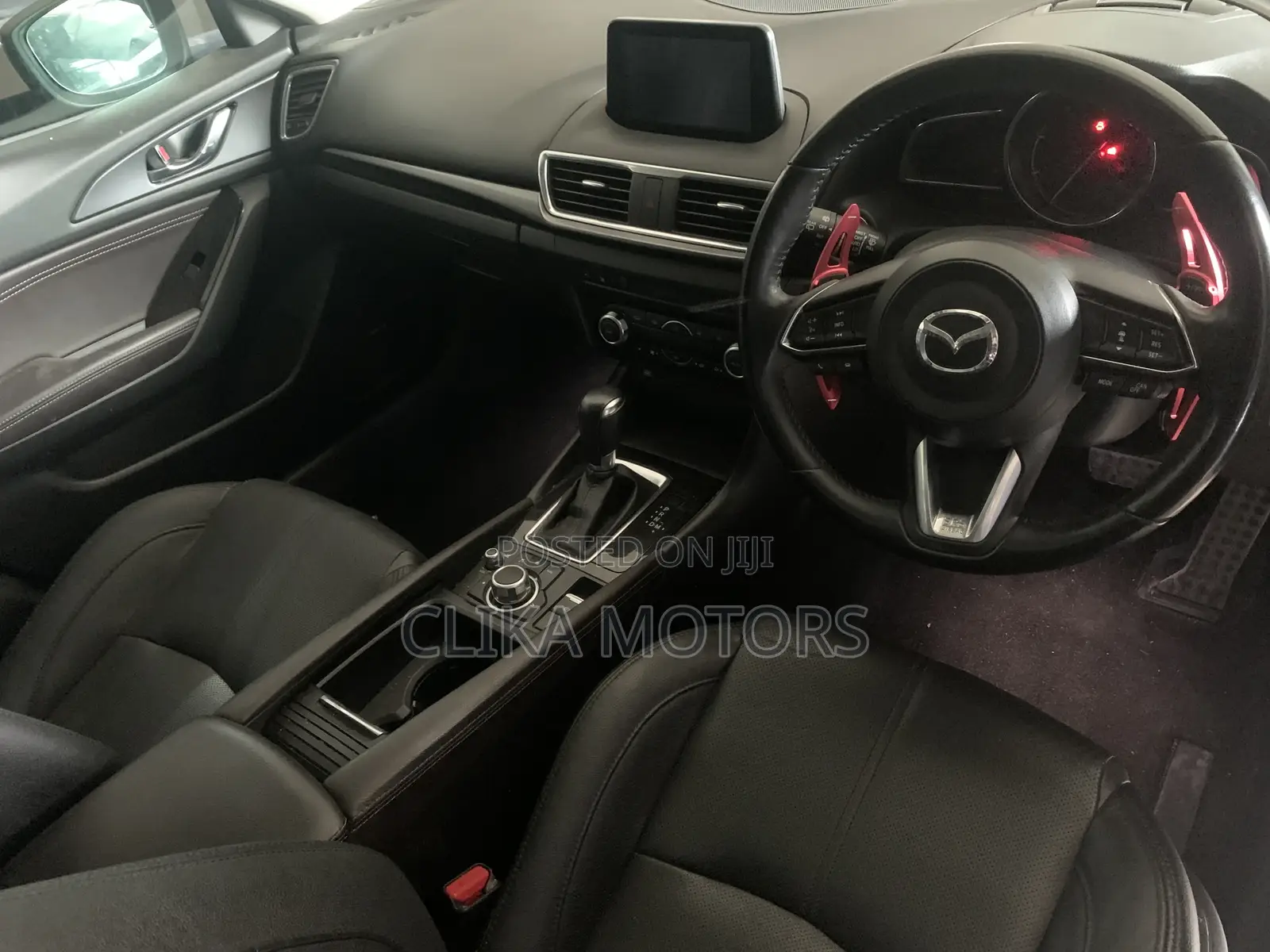 Mazda Axela 2017 Red