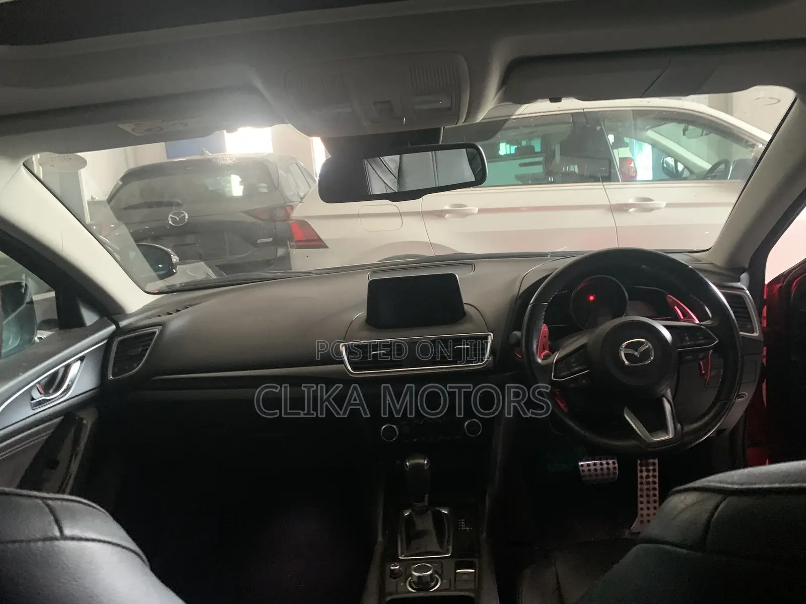 Mazda Axela 2017 Red