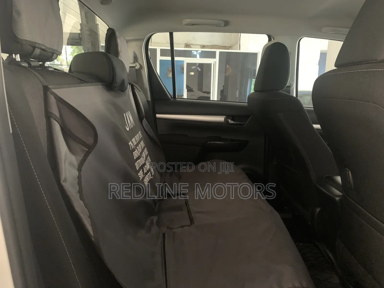 Toyota Hilux 2017 White