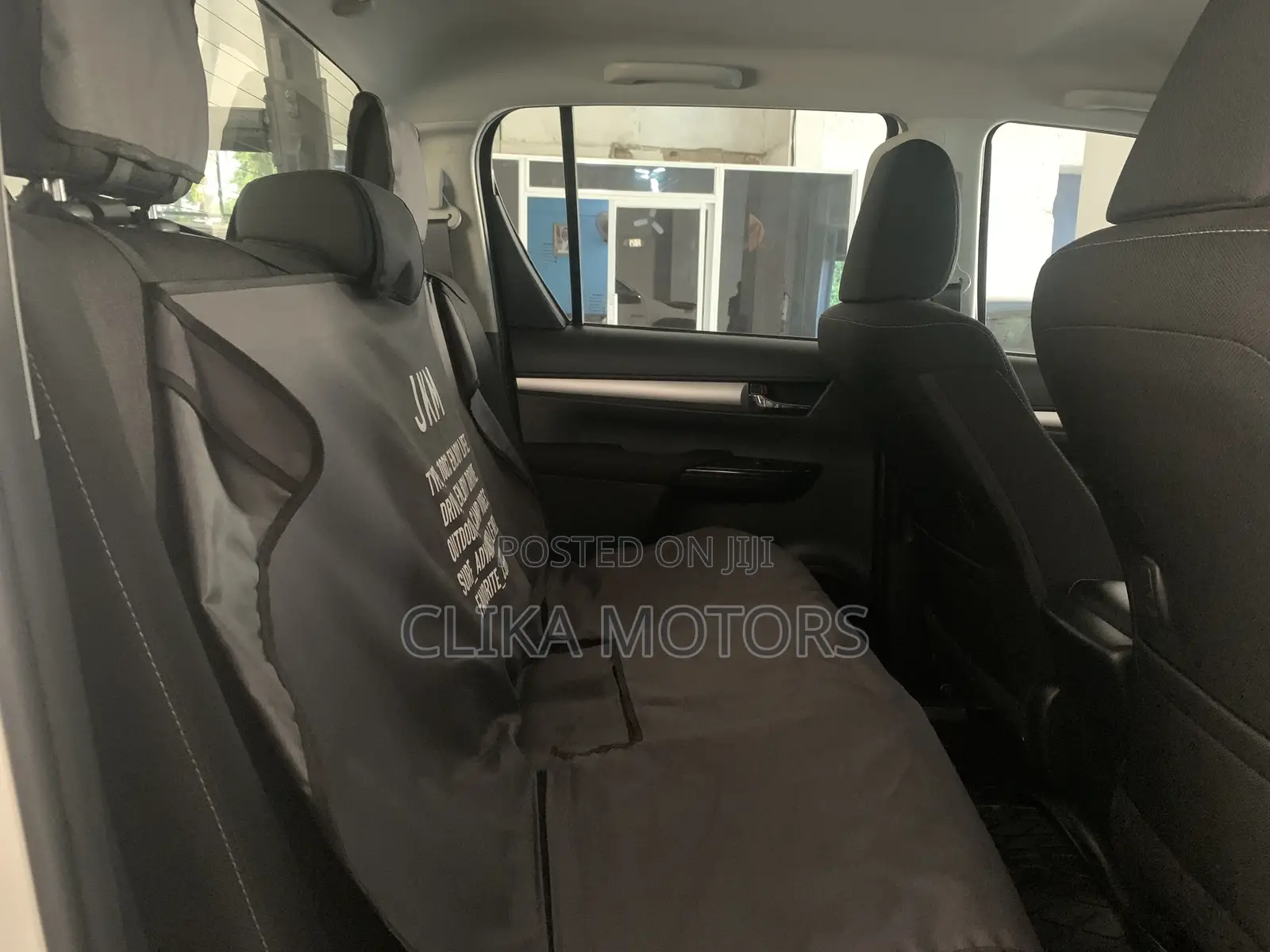 Toyota Hilux 2017 White