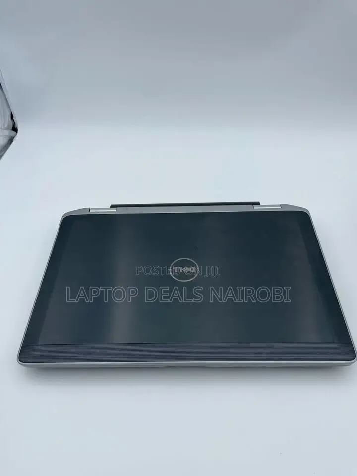 Laptop Dell Precision M6300 4GB Intel Core I5 HDD+SSD 500GB