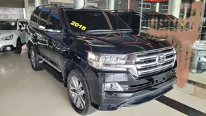 Toyota Land Cruiser 4.6 V8 ZX 2018 Matt Black