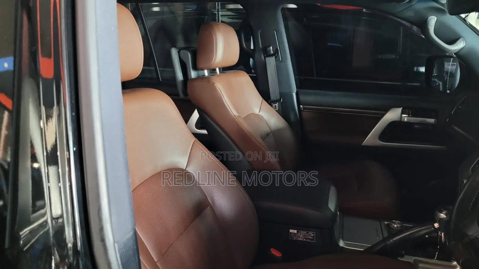 Toyota Land Cruiser 4.6 V8 ZX 2018 Matt Black