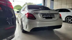 Mercedes-Benz C43 2017 Pearl