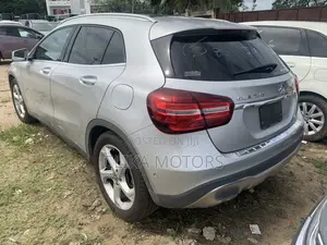 Mercedes-Benz GLA-Class 2017 Silver