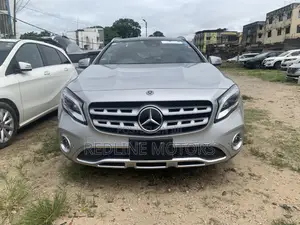 Mercedes-Benz GLA-Class 2017 Silver