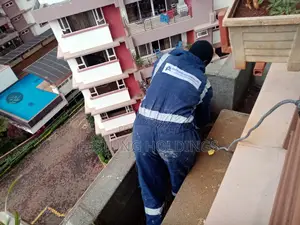 Waterproof Solutions to Concrete Gutters and Slab