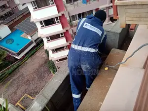 Waterproof Solutions to Concrete Gutters and Slab
