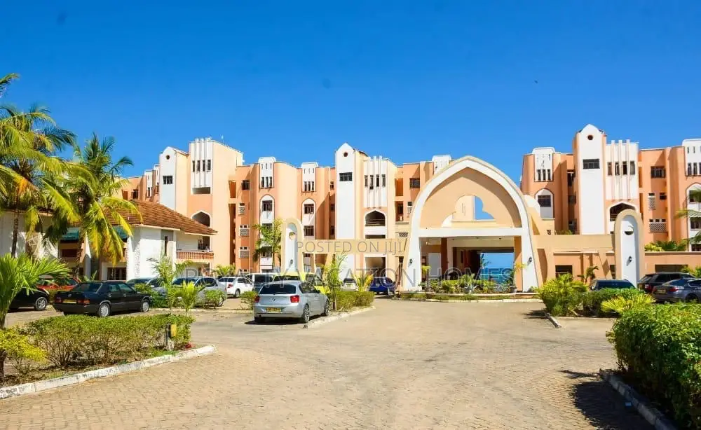 Affordable 2 Bedroom Beachfront Airbnb in Mombasa Shanzu