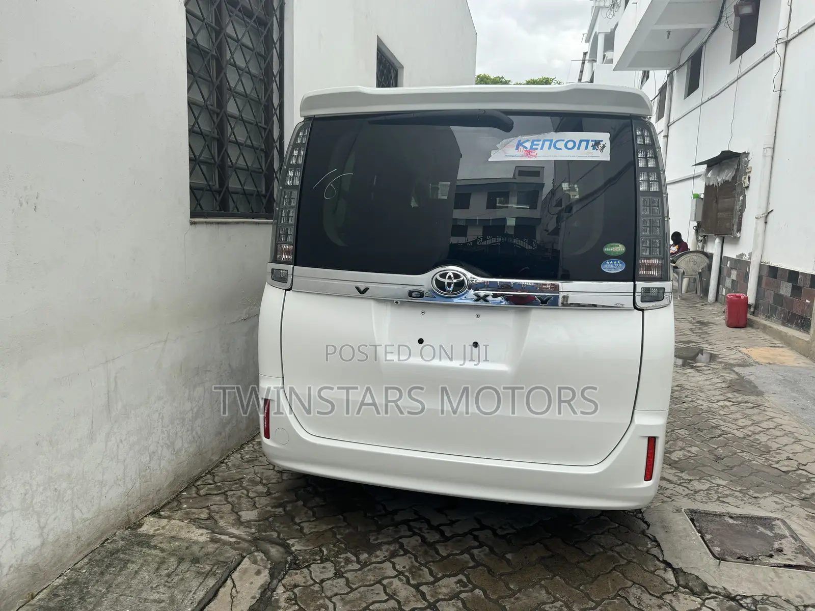Toyota Voxy 2019 White