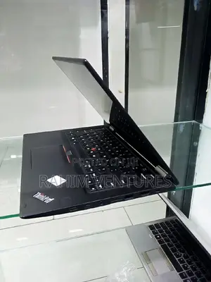 Laptop Lenovo ThinkPad Yoga 370 8GB Intel Core i5 SSD 256GB