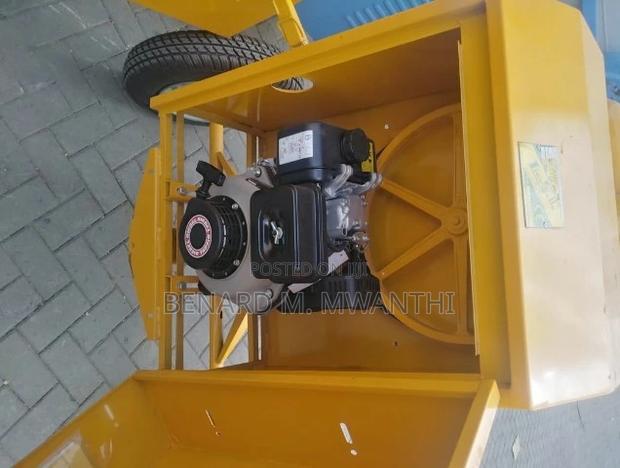 Brand New 400l Italian Concerete Mixer