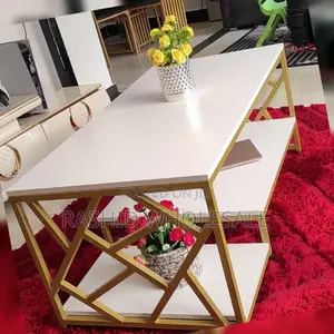 Zippy Coffee Table.