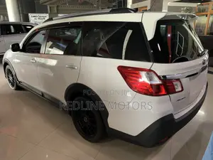 Subaru Exiga 2016 Off white