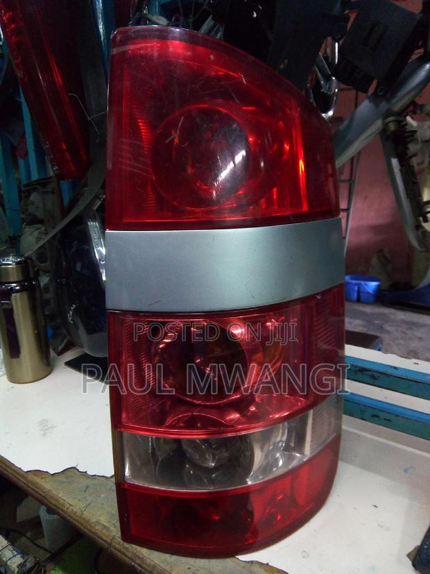 Tail Light Noah Model 2002/2004
