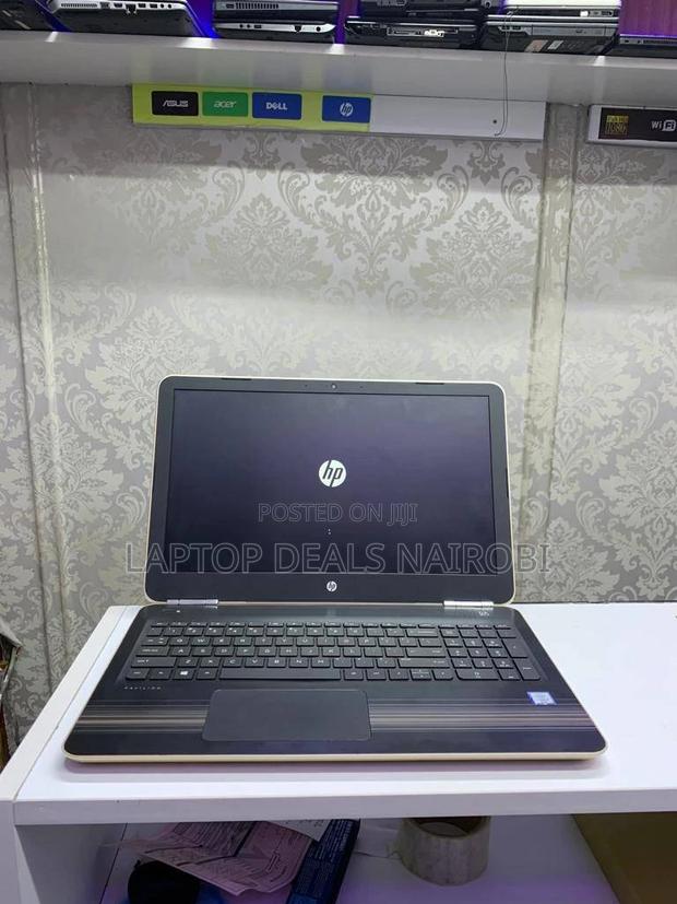 Laptop HP Pavilion 15-Cs3063cl 8GB Intel Core I5 SSD 256GB