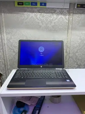 Laptop HP Pavilion 15-Cs3063cl 8GB Intel Core I5 SSD 256GB