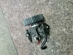 Nissan Vanette Injector Pump RF8 Engine