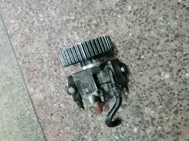 Nissan Vanette Injector Pump RF8 Engine - thumbnail 2