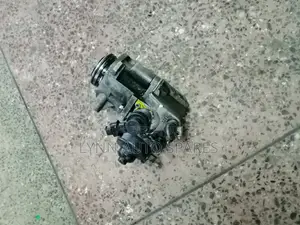 Mitsubishi Canter 4P10 Engine Injector Pump