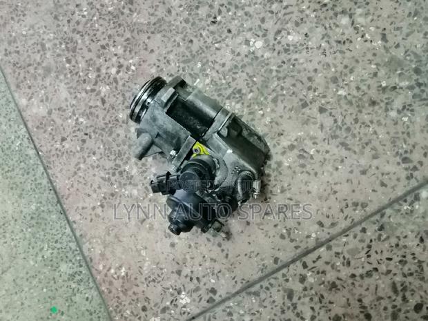 Mitsubishi Canter 4P10 Engine Injector Pump - thumbnail 2