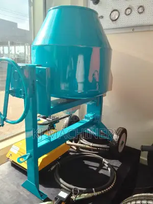 POLIERI 300l Concrete Mixer Diesel Powered.