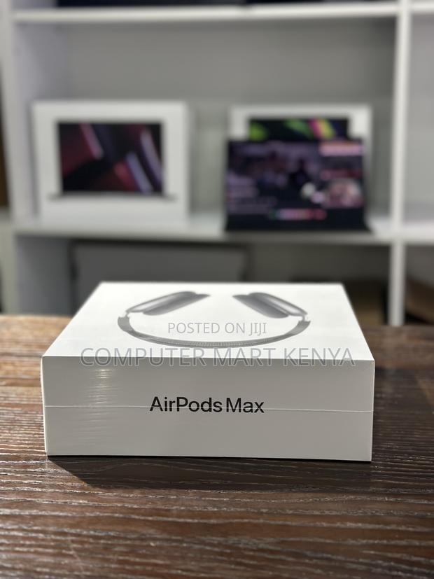 Airpods Max With Smart Case - thumbnail 2