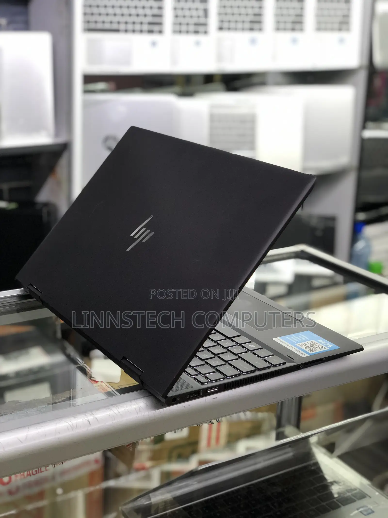 Laptop HP Envy X360 8GB AMD Ryzen 5 SSD 256GB