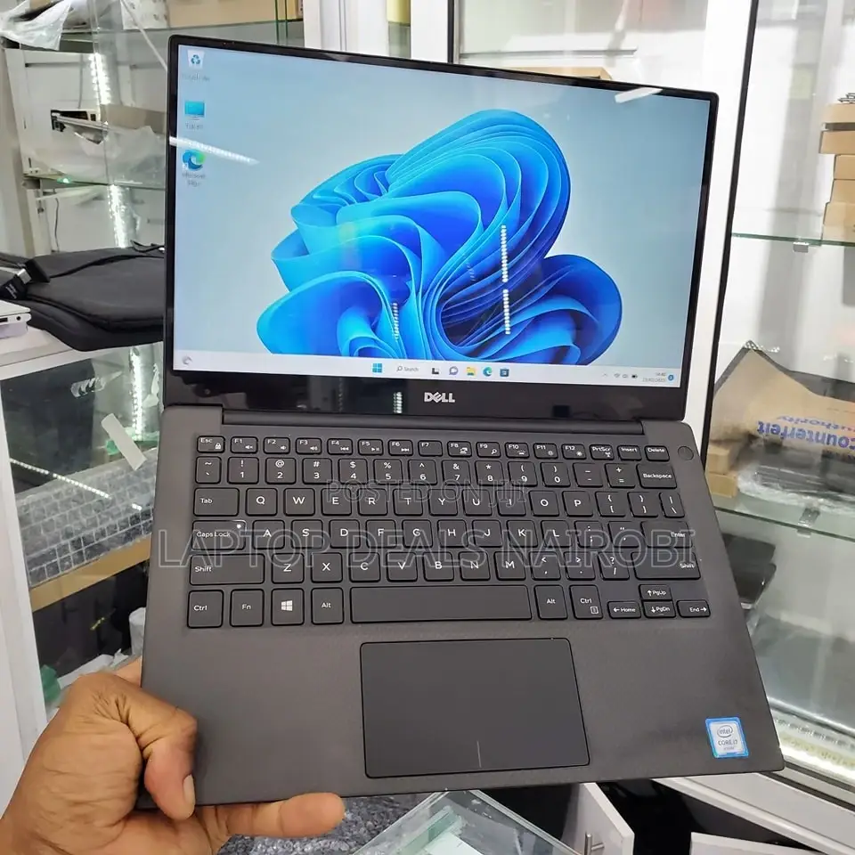 Laptop Dell XPS 13 (9360) 16GB Intel Core I7 SSD 512GB