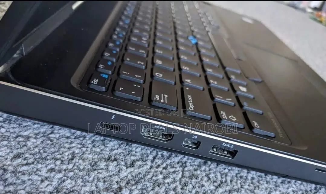 Laptop Dell Precision 7510 32GB Intel Xeon HDD+SSD 512GB