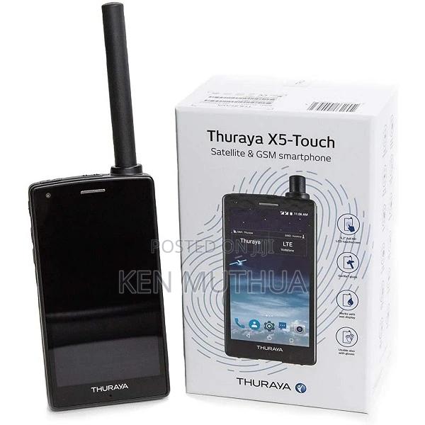 New Thuraya XT 32 GB Black - main view