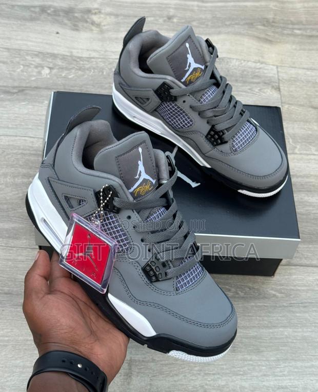 Air Jordan 4 Gray Sneakers - thumbnail 3