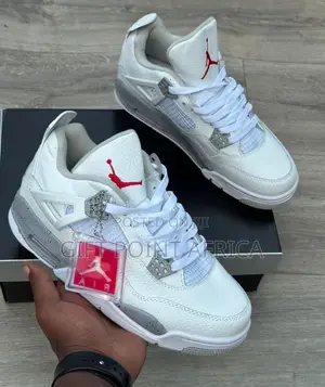 Air Jordan 4 Unisex Sneakers