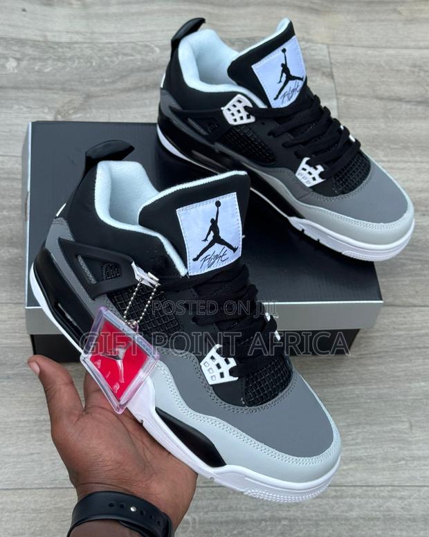 Jordan 4 Unisex Sneakers - thumbnail 3