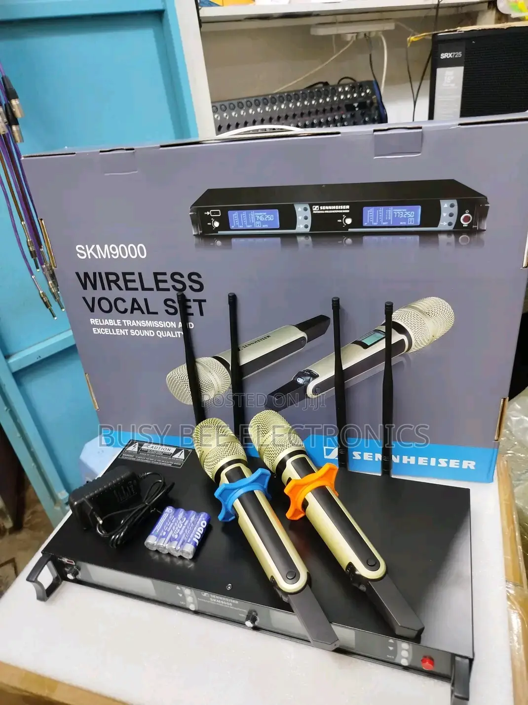 19" Receiver SKM 9000 Wireless Microphone