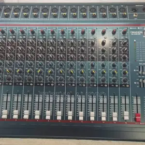 Powered Mixer 2000wats12 Channel