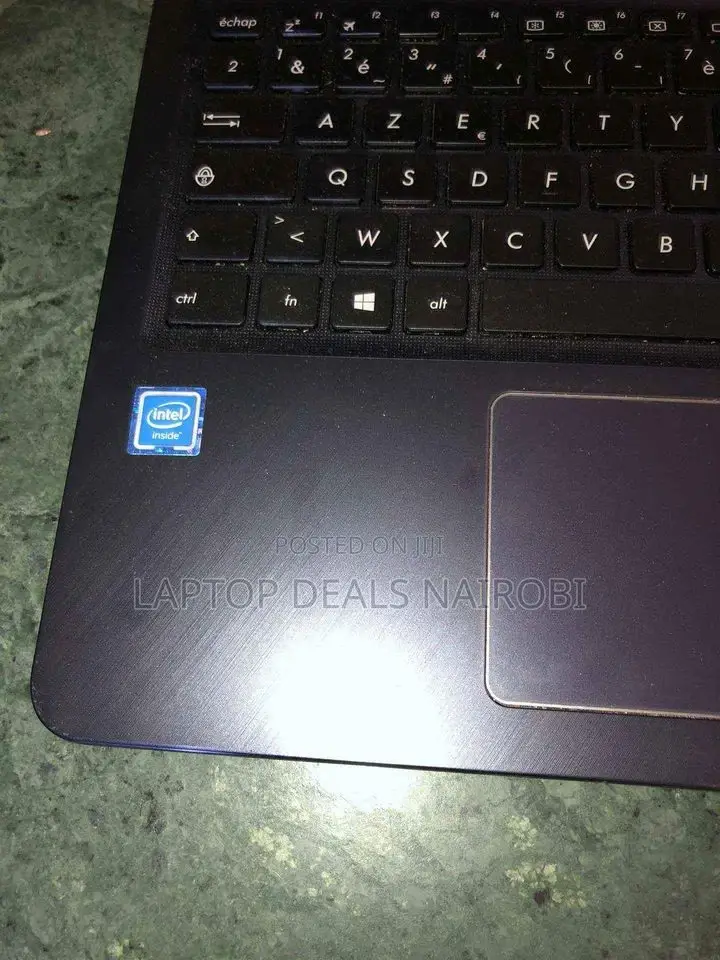 Laptop Asus X415J 8GB Intel Celeron HDD+SSD 500GB