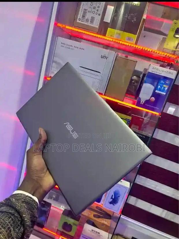 Laptop Asus X415J 8GB Intel Celeron HDD+SSD 500GB