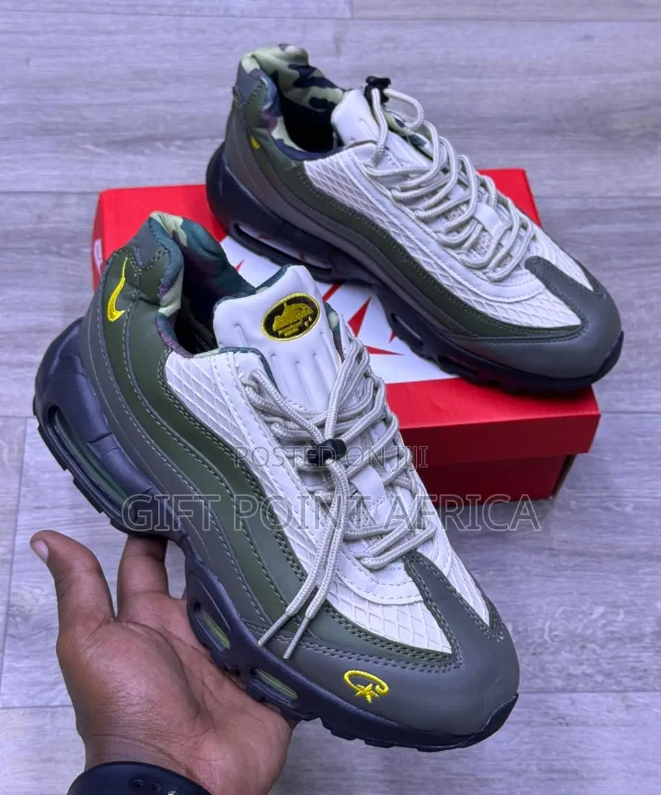 Nike Air Max 95 Sneakers