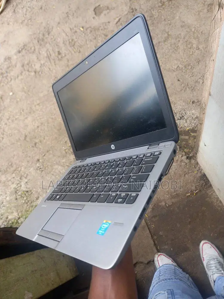 Laptop HP EliteBook 820 G2 8GB Intel Core I5 HDD 500GB