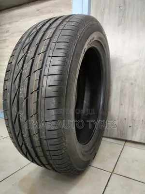 255/55r19 Lassa