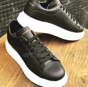 Alexander McQueen Sneakers - thumbnail 2
